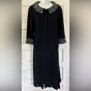 St John Evening 2-Piece Black Embelished Dressy Suit Size 12/14